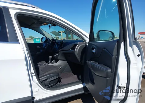 2019 Jeep Cherokee Latitude 4X4 из США, поврежденный, VIN 1C4PJMCX6KD128122